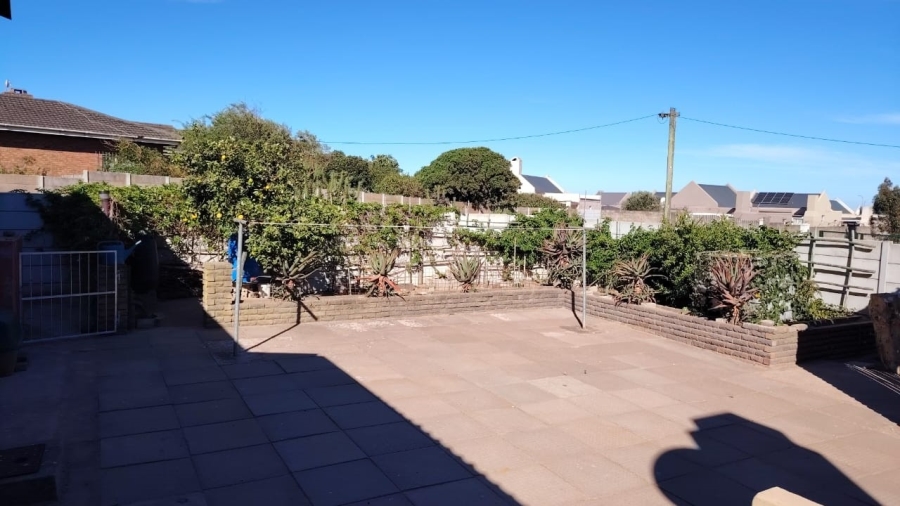 3 Bedroom Property for Sale in Vredenburg Western Cape